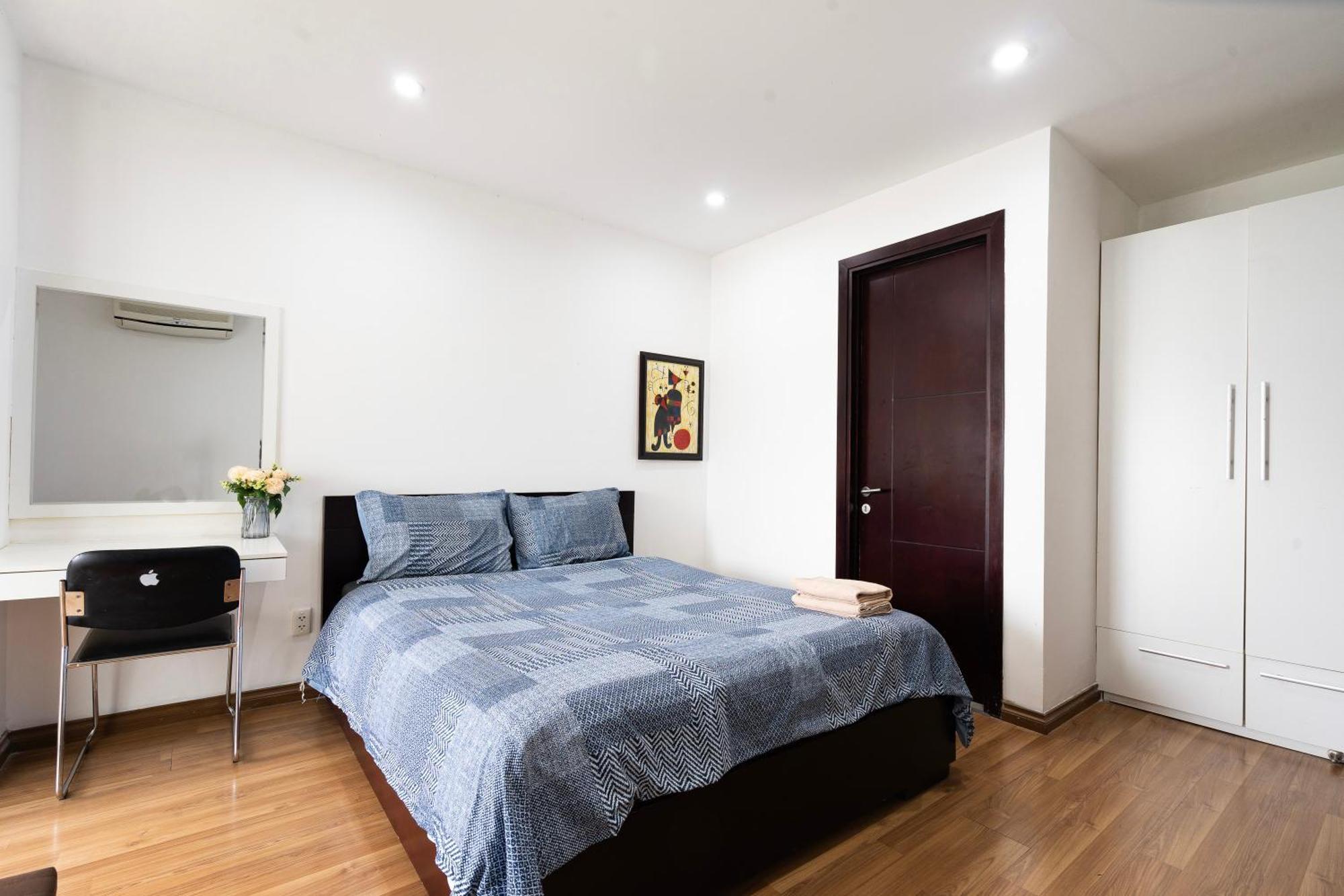 Apartment International Plaza, District 1
